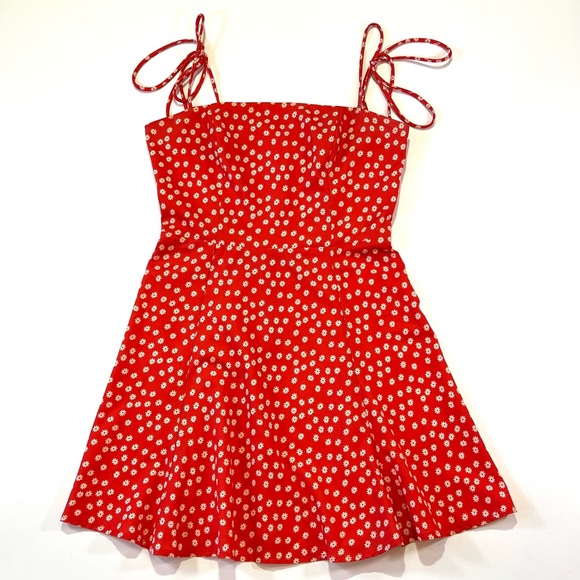 Princess Polly Red Flower Long Spaghetti Strap Mini Sun Dress 4 EUC - Picture 1 of 7